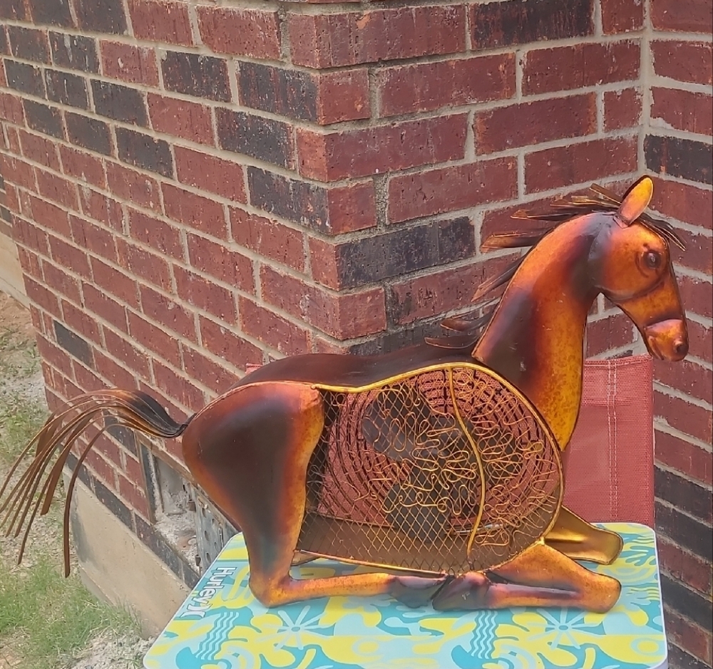 Rustic Metal Horse Table Fan - Picture 2 of 8